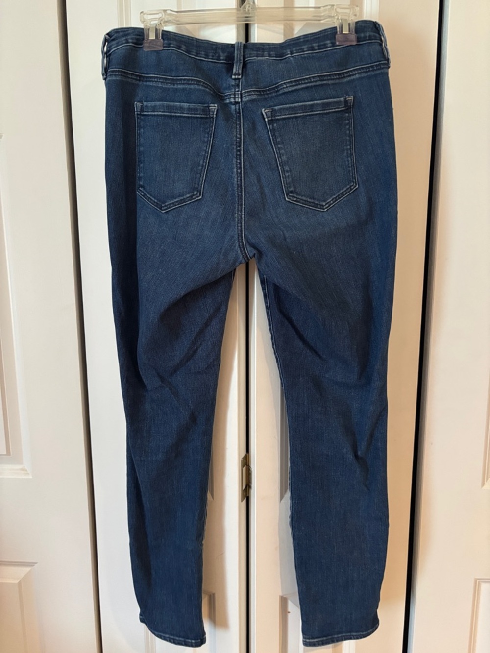 Athleta Women's Skinny Jeans in Dark Blue Denim - Picture 6 of 10
